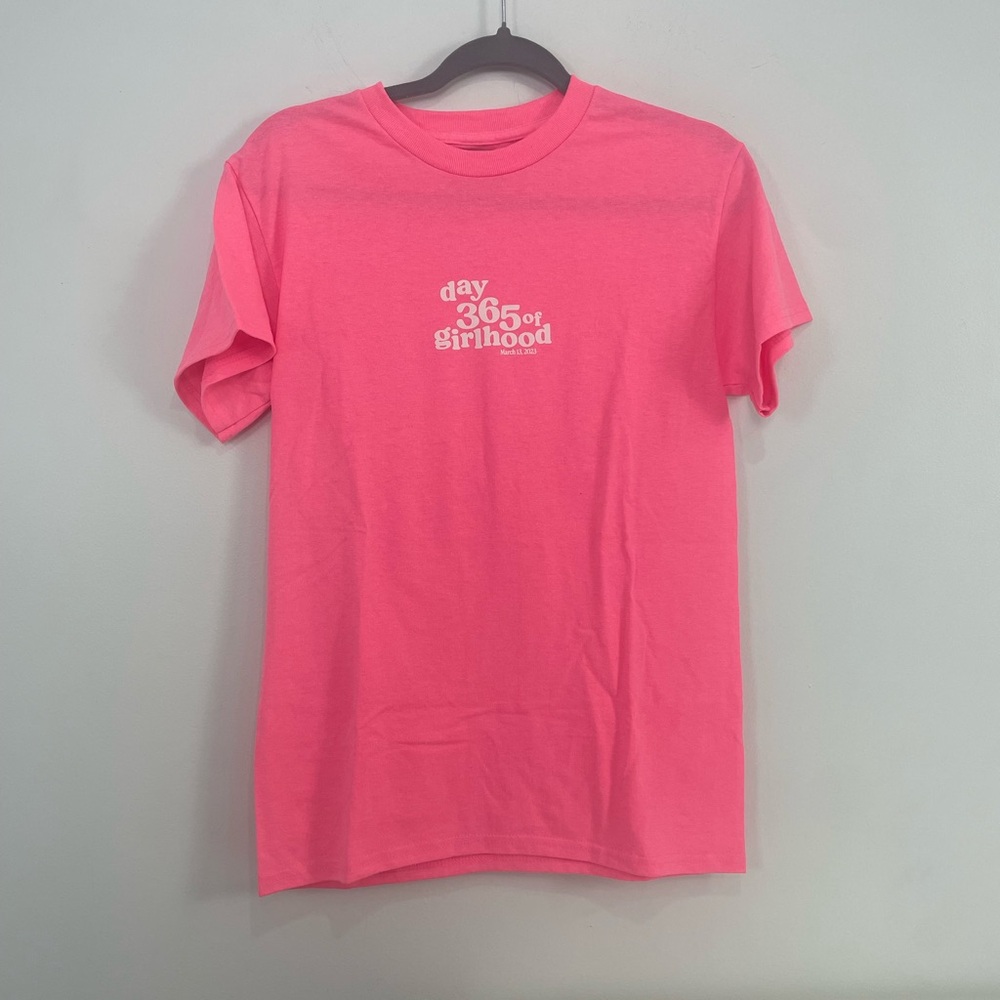 Dylan Mulvaney Days of Girlhood T-Shirt Pink Small